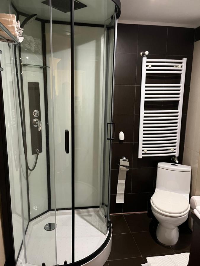 Large 2 Bedroom Apartment Soseaua Nordului 부쿠레슈티 외부 사진